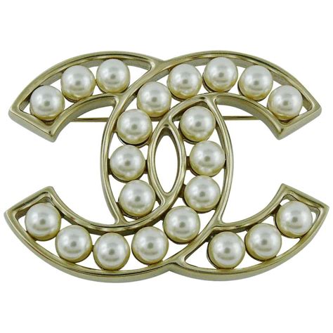 chanel brooches plus prices|chanel brooch cheap.